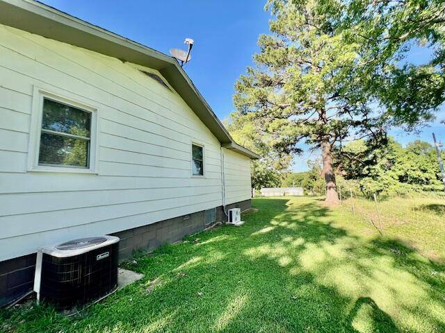 Gainesville, MO 65655,1199 County Road 103