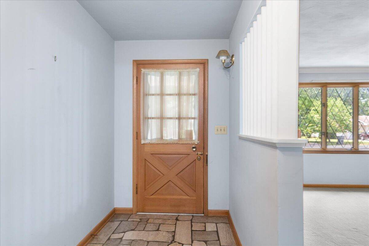 Springfield, MO 65807,661 W Highland ST