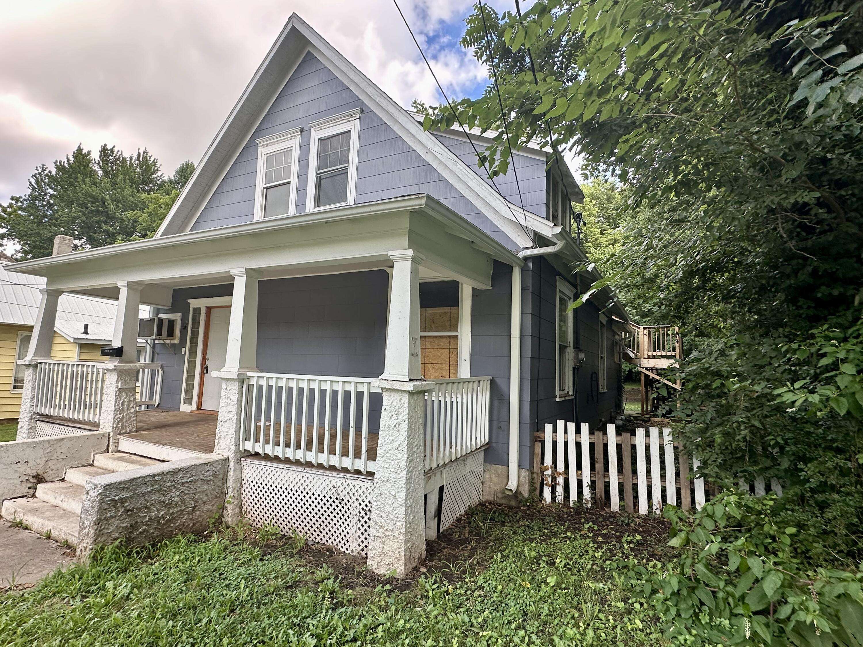Springfield, MO 65806,836 S Broadway AVE