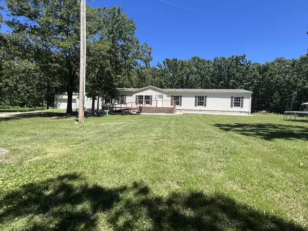 1329 E 338th RD, Flemington, MO 65650