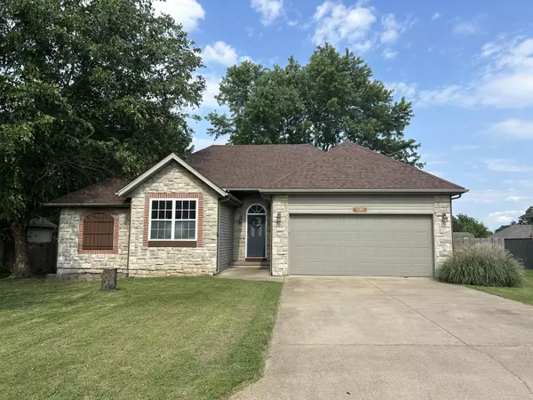 530 S Magen ST,  Fair Grove,  MO 65648