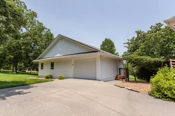Pleasant Hope, MO 65725,9410 N Spring Valley DR
