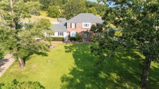 13903 Holmes RD, Cabool, MO 65689