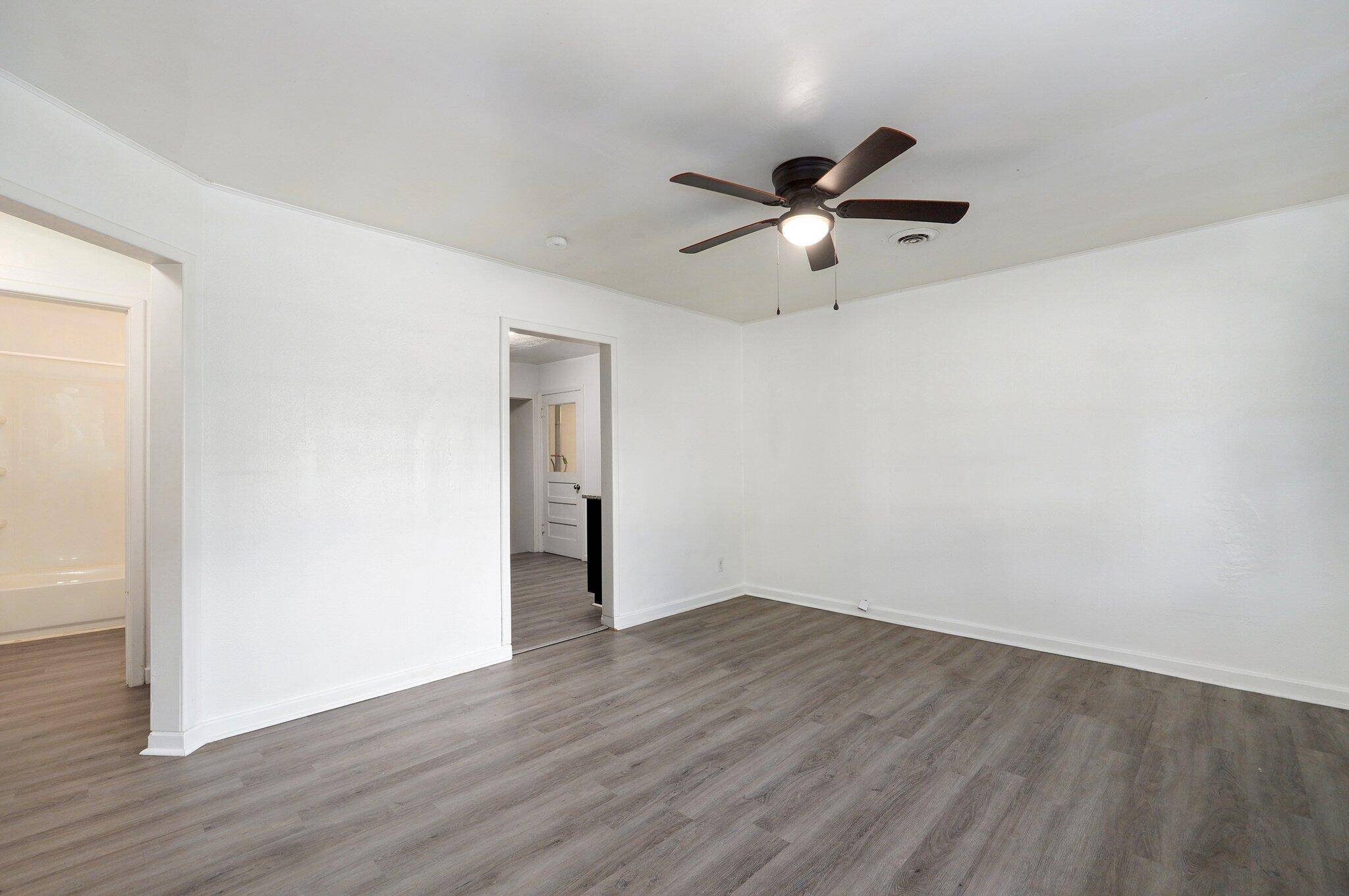 Springfield, MO 65803,1729 N Weller AVE