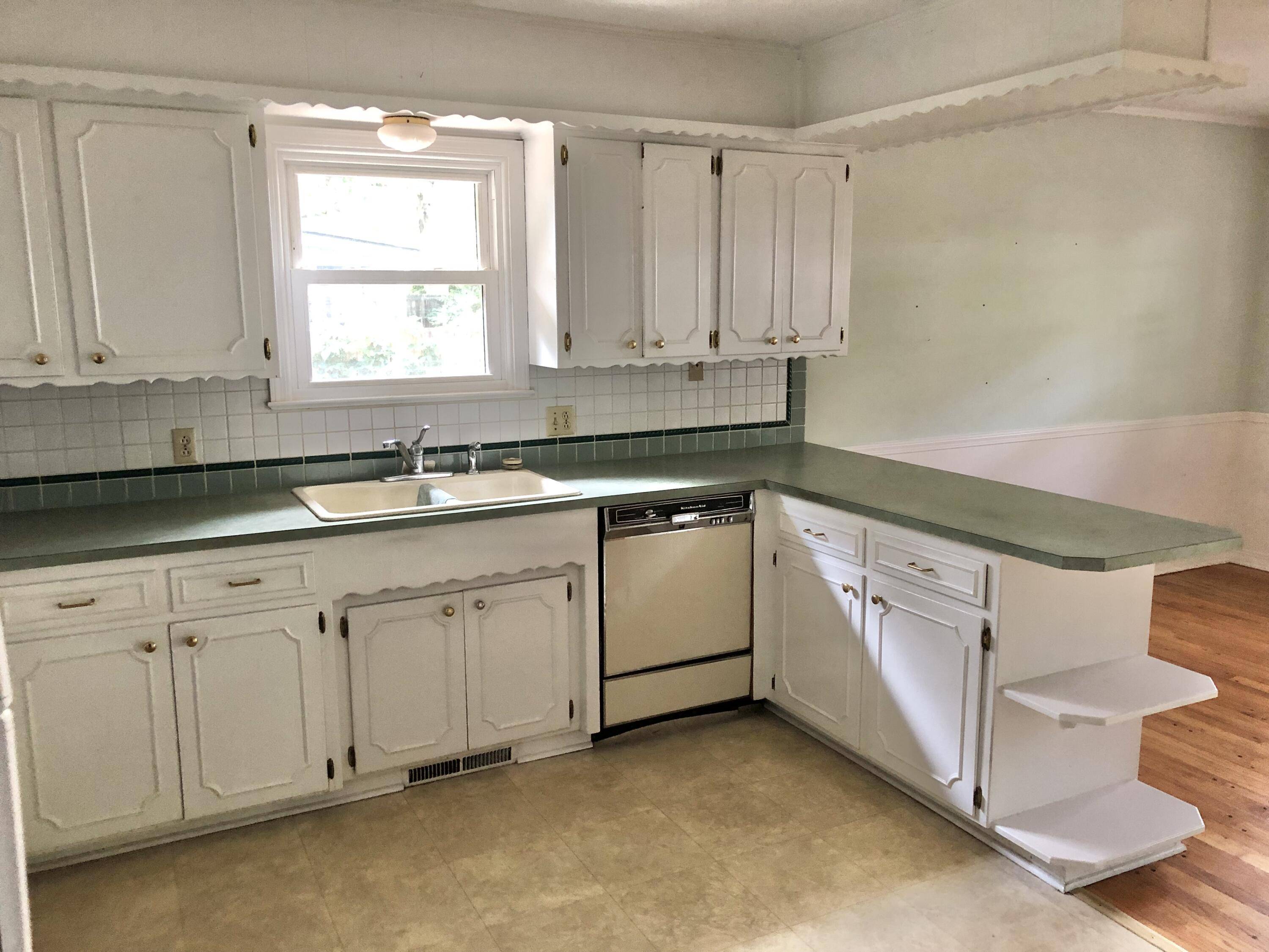 Springfield, MO 65804,3253 E Amidon ST