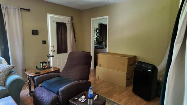 Marionville, MO 65705,612 S College AVE