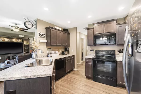 Republic, MO 65738,505 S Forest LN