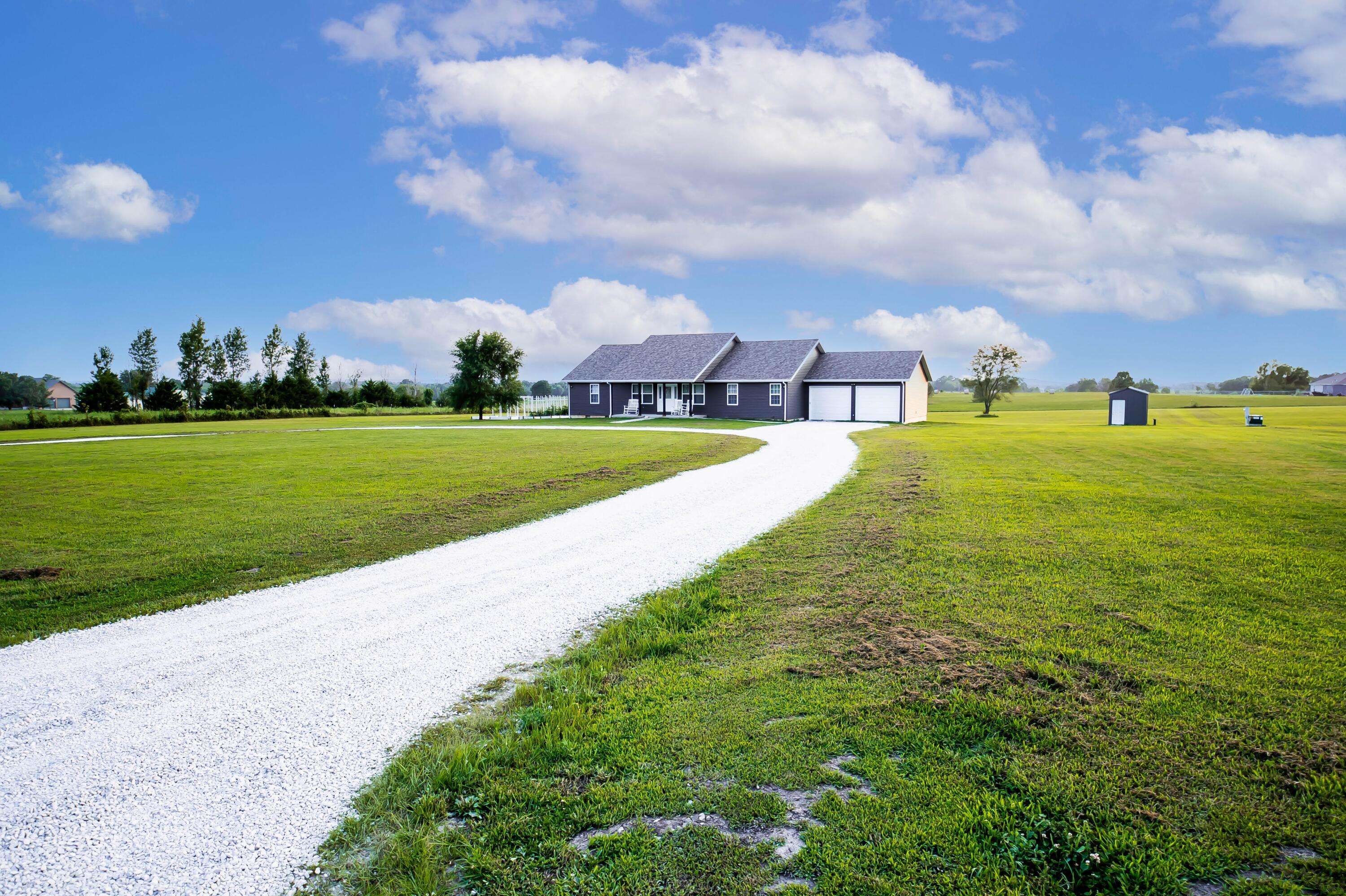 Fair Grove, MO 65648,143 Sheridan RD