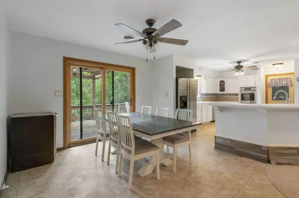 Galena, MO 65656,897 Turkey Tree RD