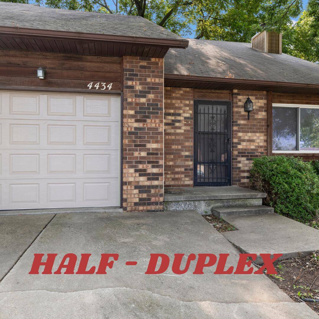 4434 S Robberson AVE, Springfield, MO 65810