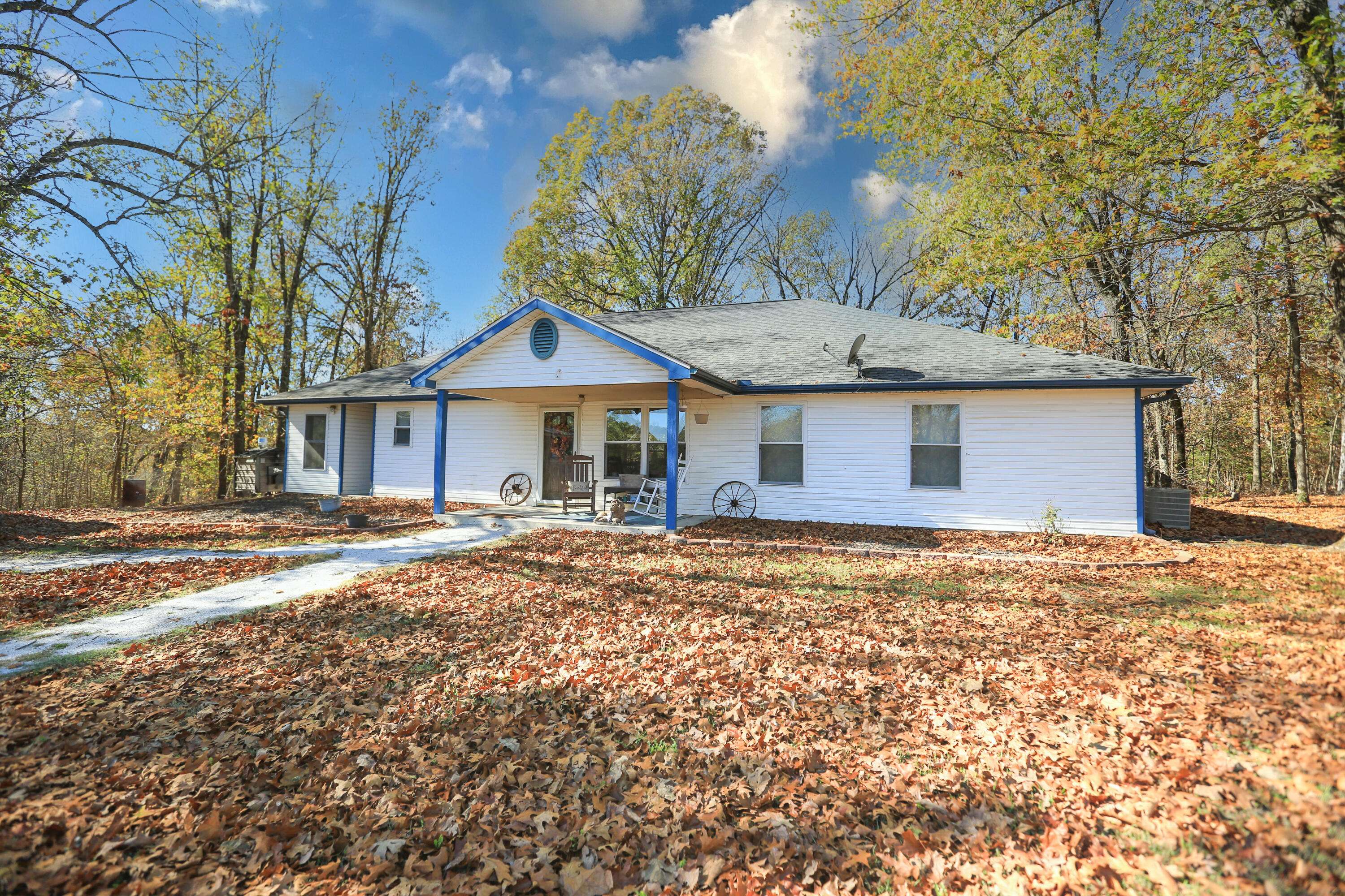 Anderson, MO 64831,1320 Pumpstation RD