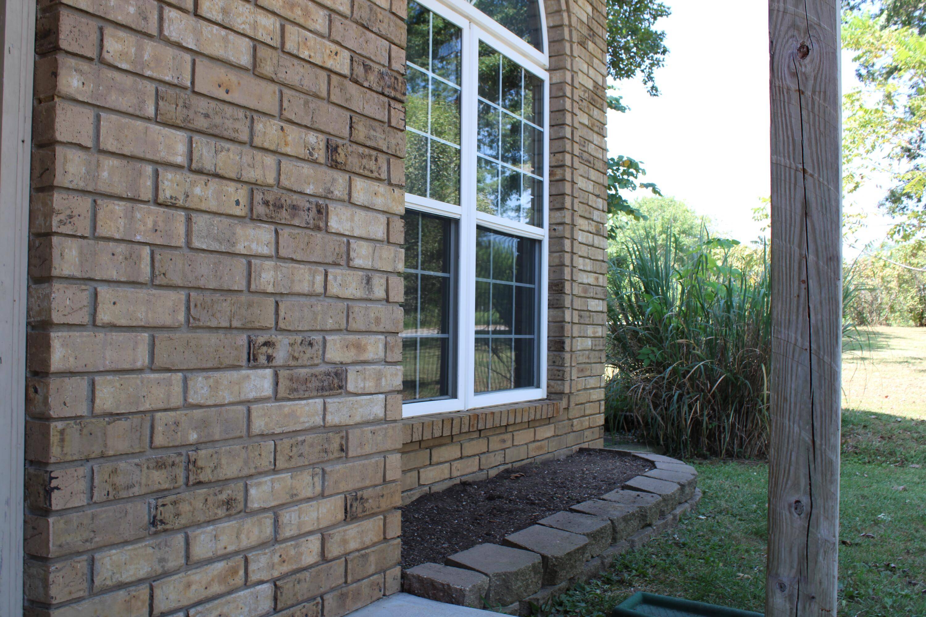 Pleasant Hope, MO 65725,414 Rush ST