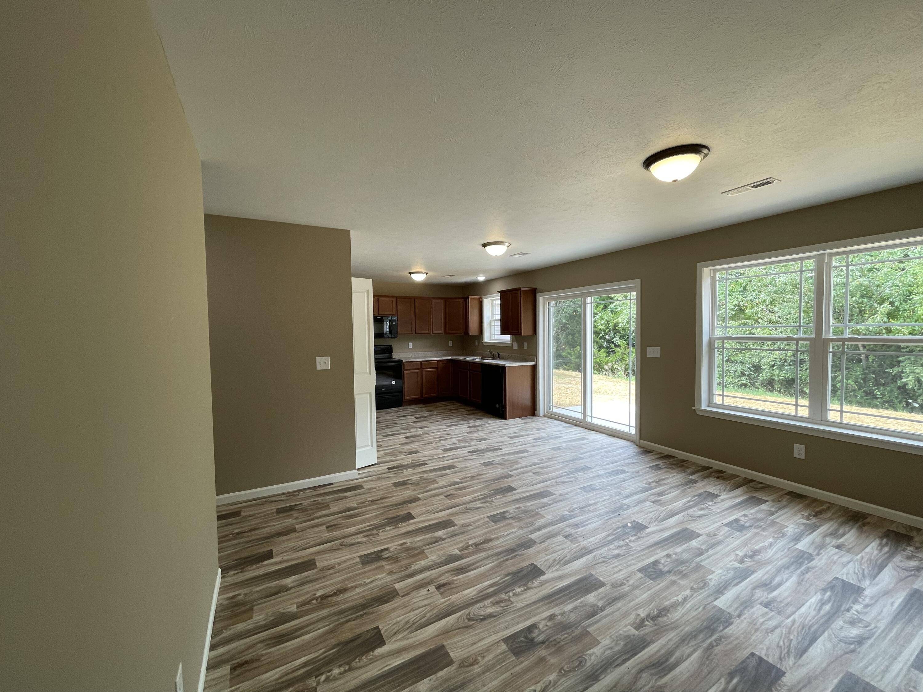 Hollister, MO 65672,140 Pin Oak CT