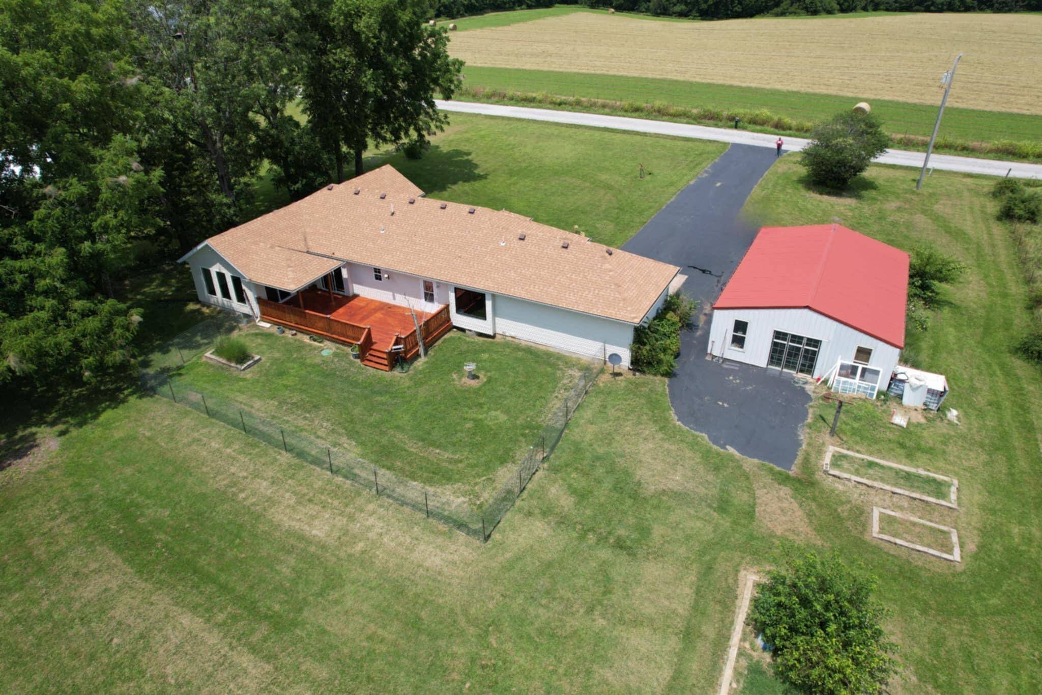 Clever, MO 65631,2996 Mount Carmel RD