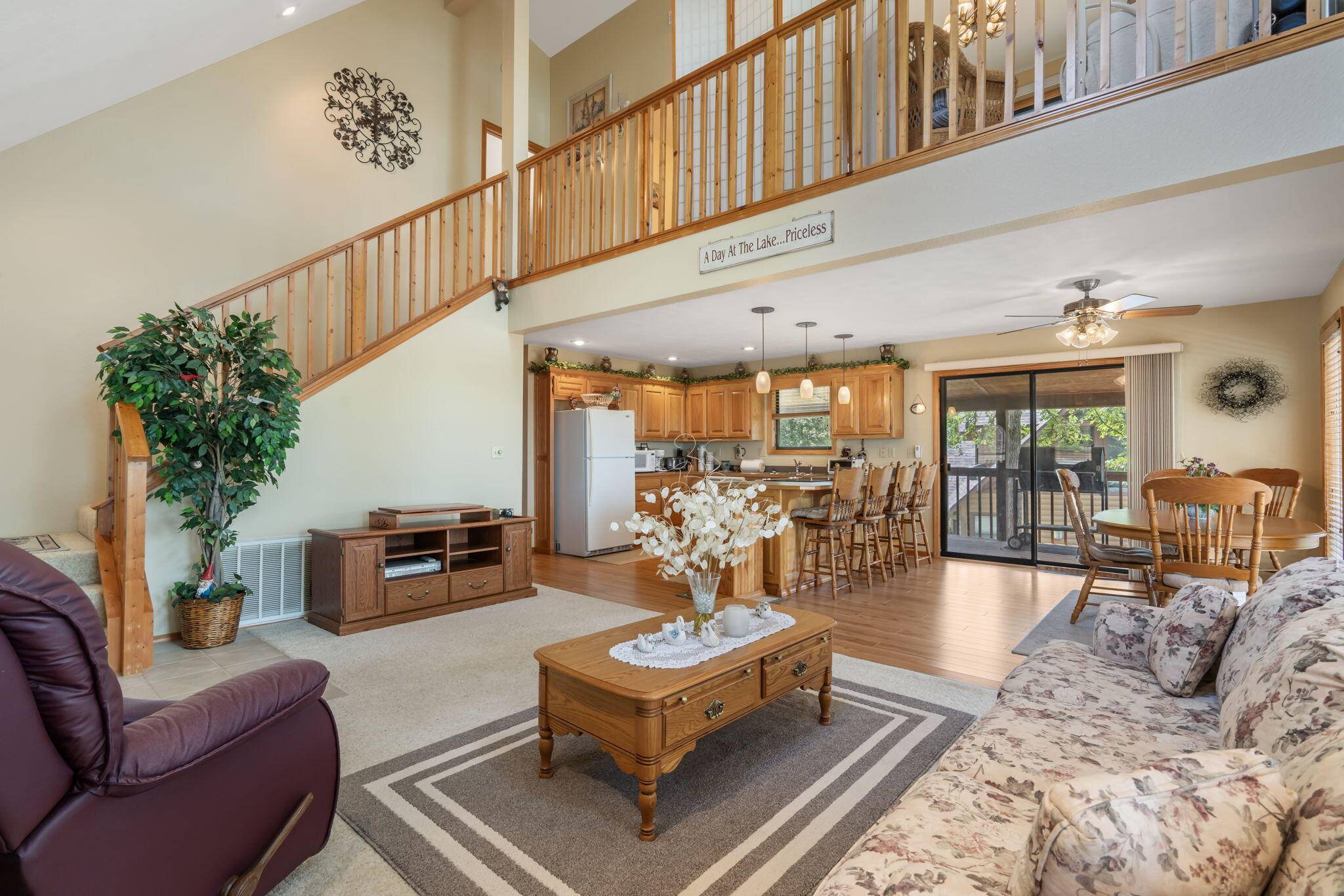 Eagle Rock, MO 65641,19802 Farm Road 2285