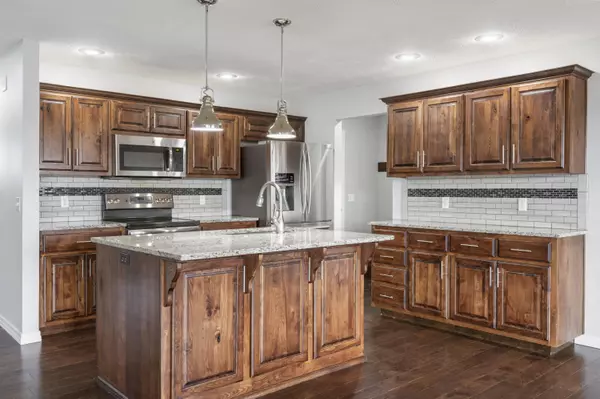 Rogersville, MO 65742,834 Capitol Hill Dr DR