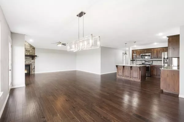 Rogersville, MO 65742,834 Capitol Hill Dr DR