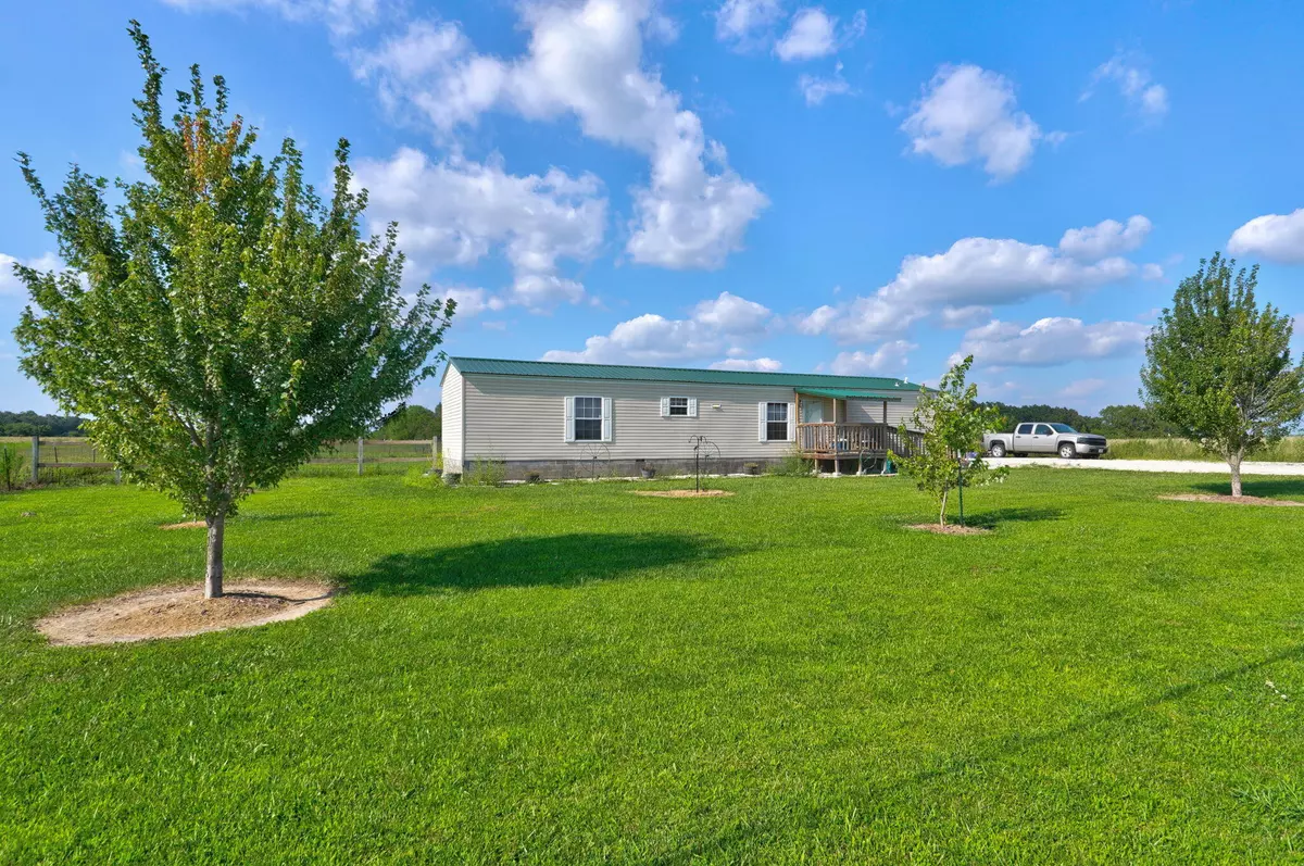 Buffalo, MO 65622,121 Woodstock RD