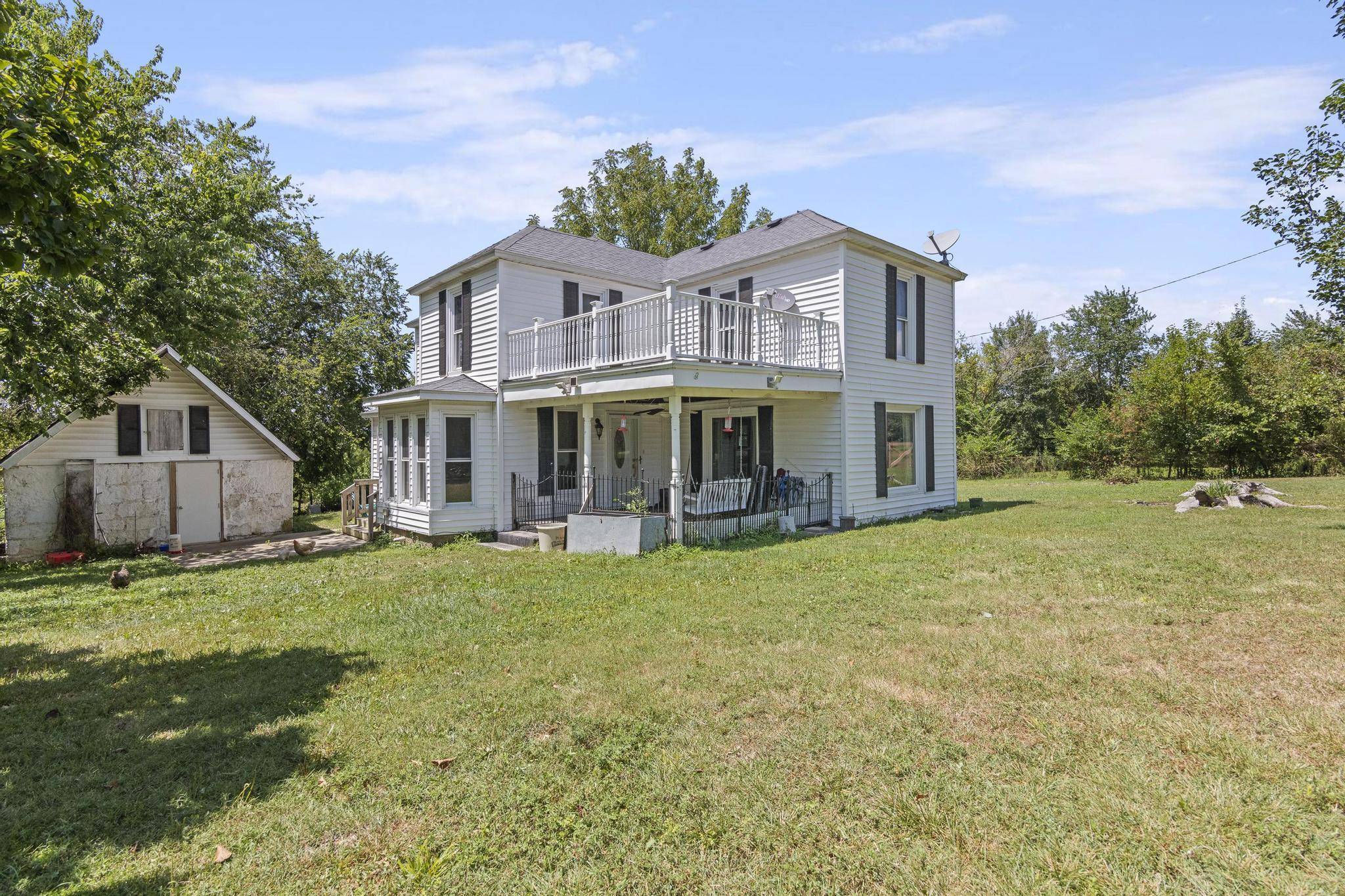 4577 State RD, Marshfield, MO 65706