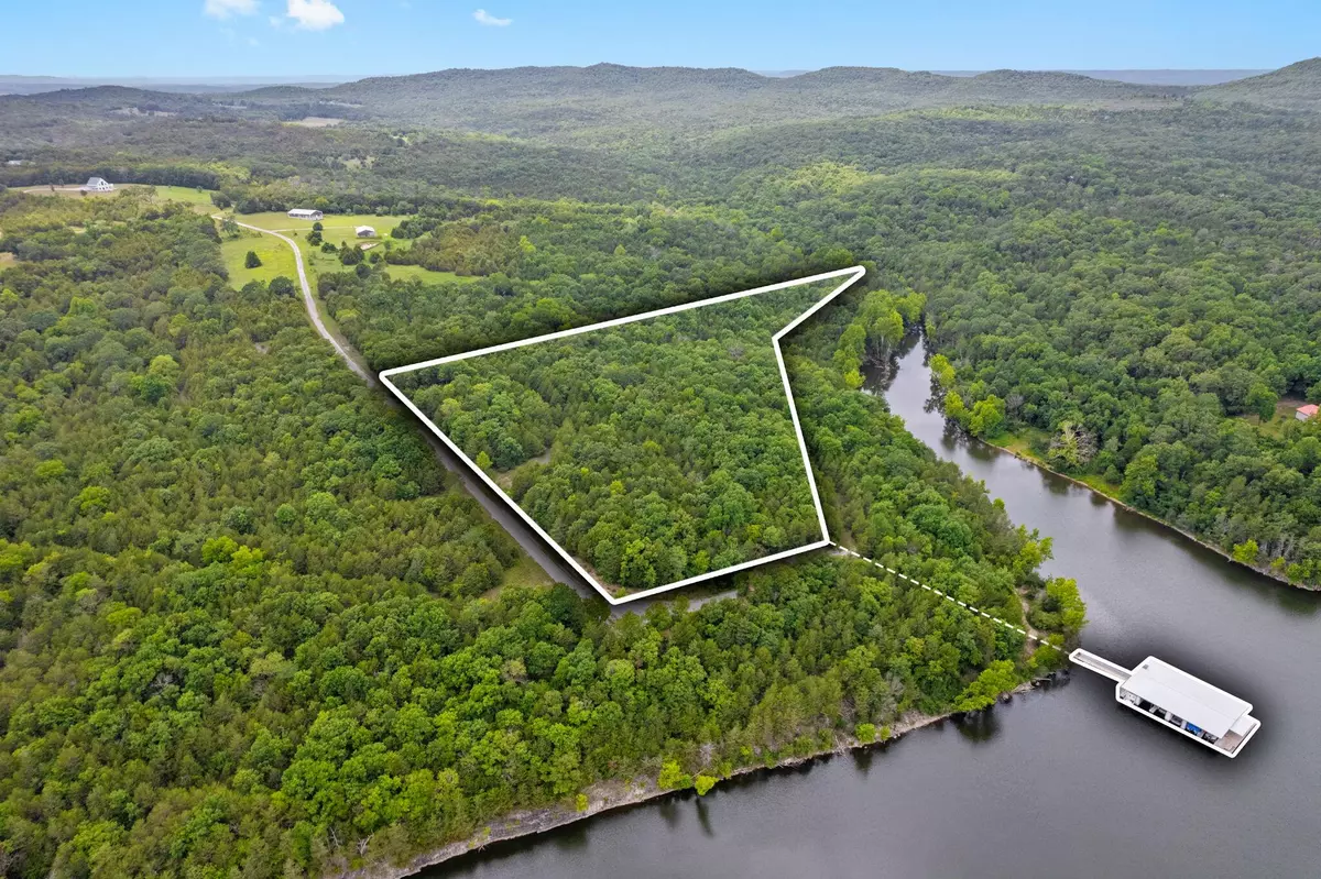 Shell Knob, MO 65747,000 Pilot View Road