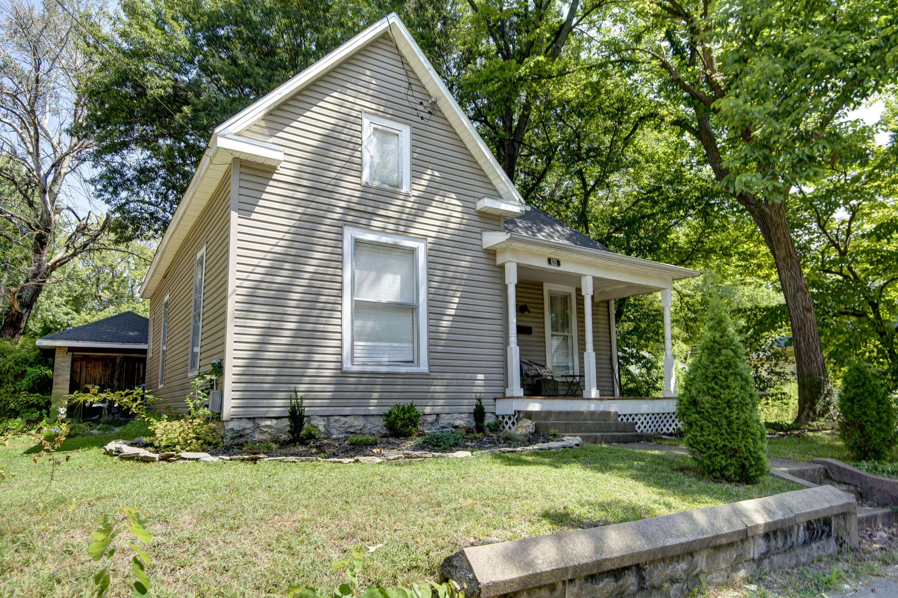 Springfield, MO 65802,625 E Lynn ST