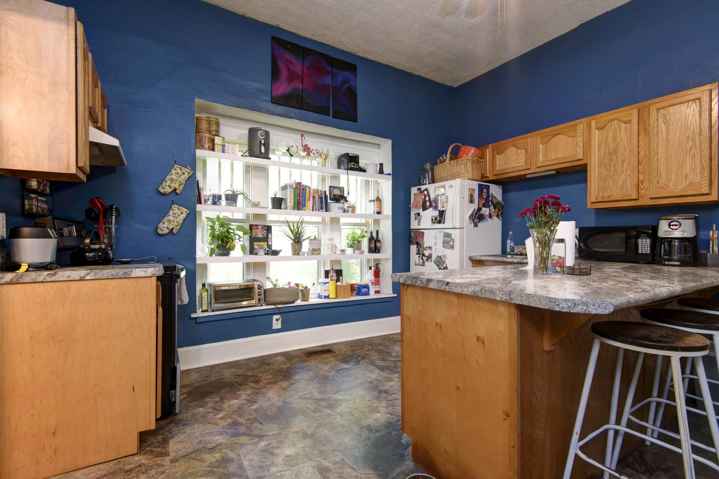 Springfield, MO 65802,625 E Lynn ST