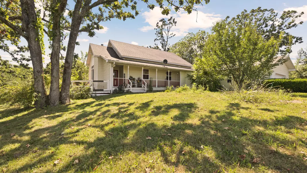 1982 Highway B, Mansfield, MO 65704