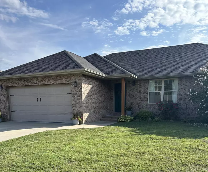 767 S Hackberry AVE, Nixa, MO 65714