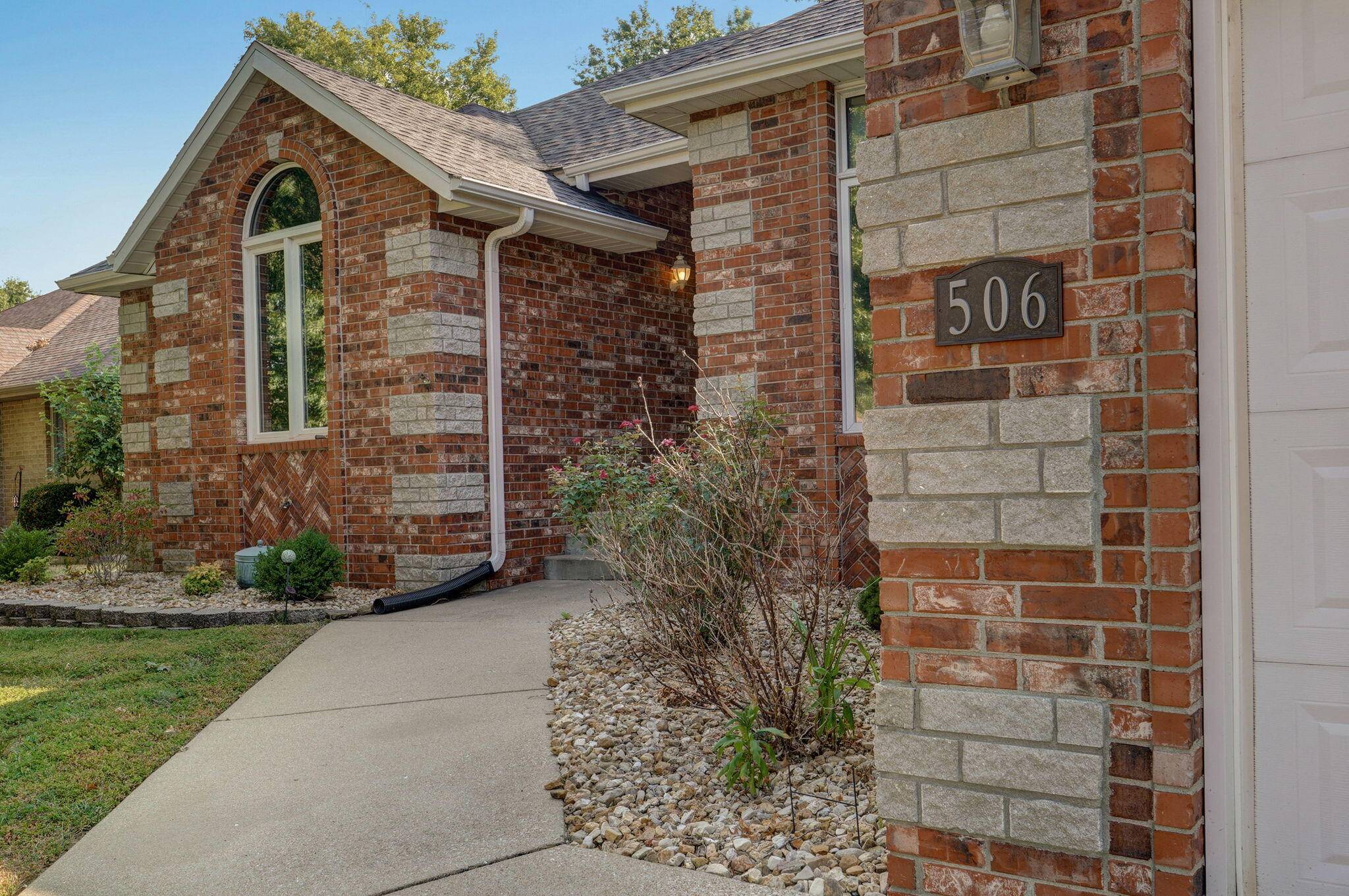 Nixa, MO 65714,506 Chapel Hill CT