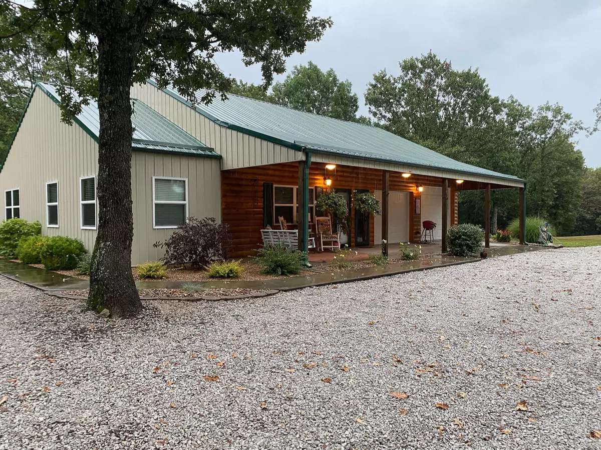 Collins, MO 64738,8370 SE Hwy J