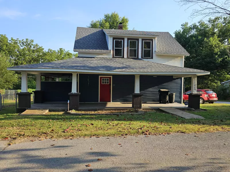 419 2nd ST, Anderson, MO 64831