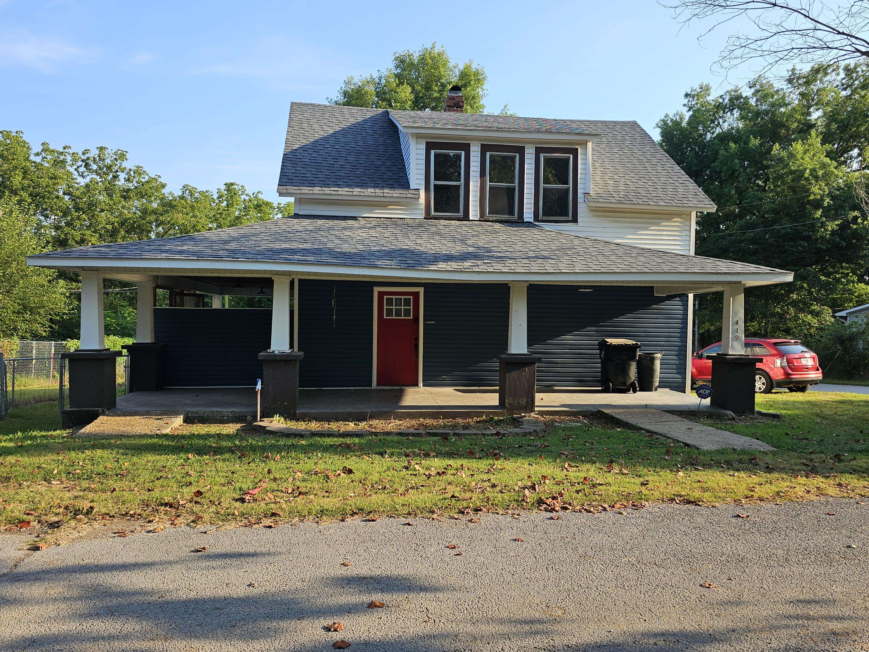 419 2nd ST, Anderson, MO 64831