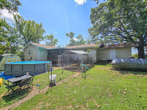 Hermitage, MO 65668,23017 Us Hwy 54