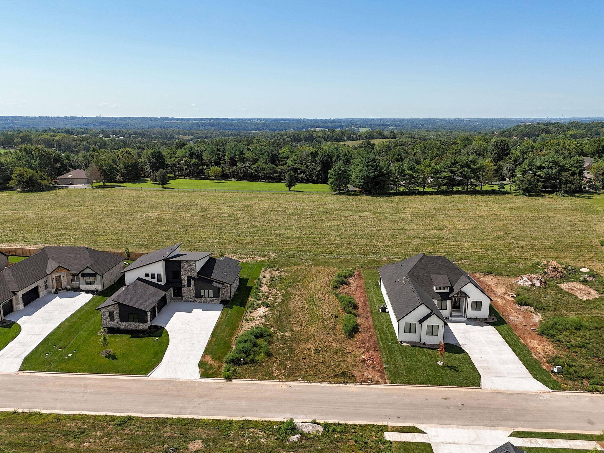 Ozark, MO 65721,1874 E Cobblestone DR