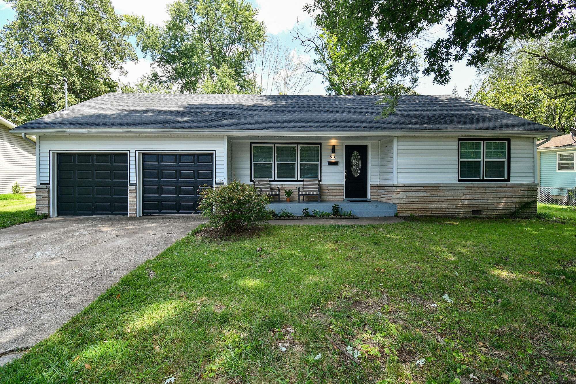516 S Belcrest AVE, Springfield, MO 65802