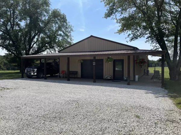 243 Springfield RD, Buffalo, MO 65622