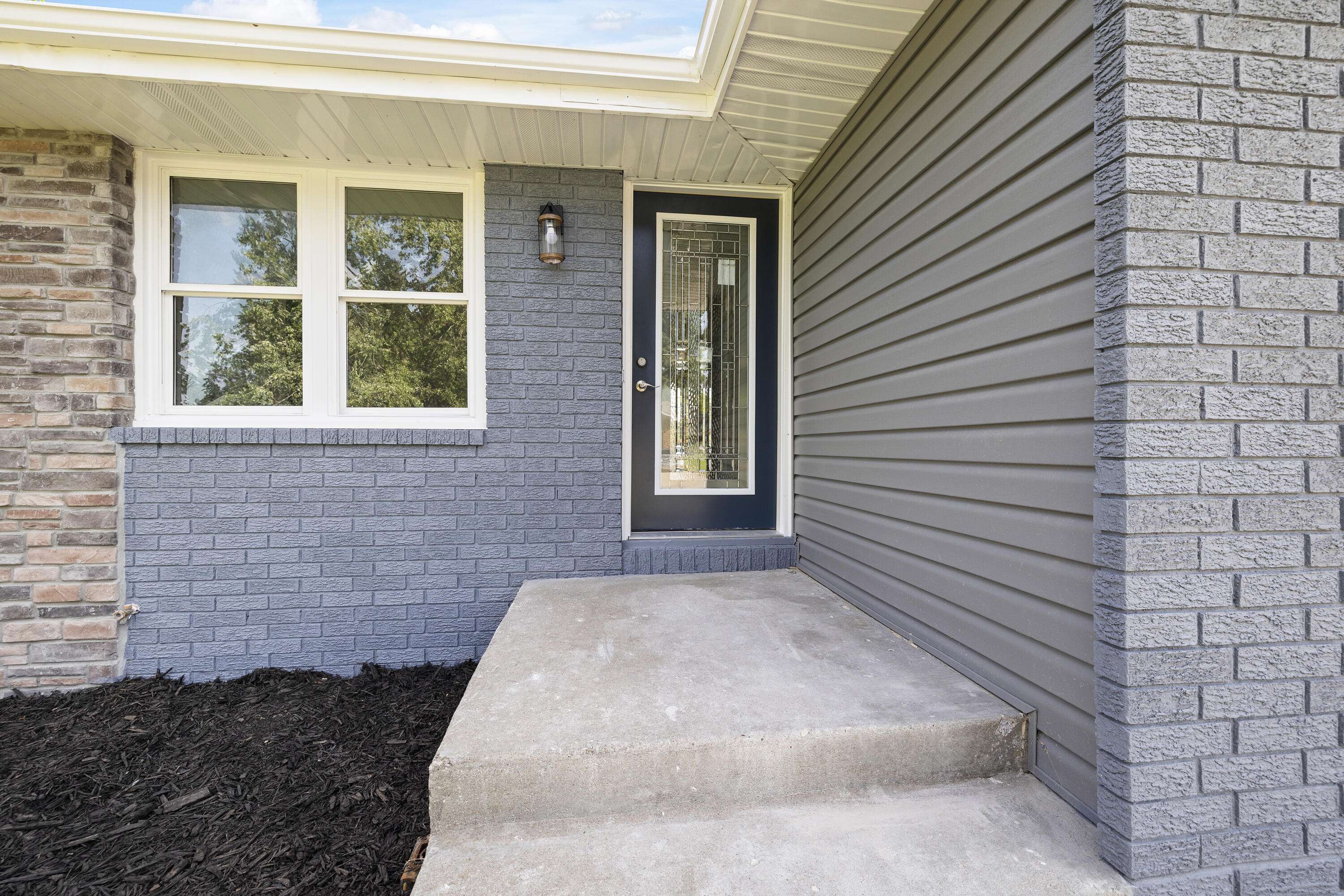 Springfield, MO 65807,2628 W Katella LN