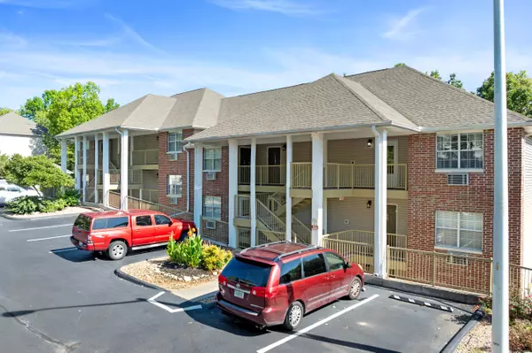 Branson, MO 65616,200 Golf View DR #12