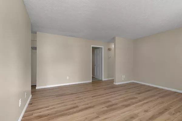 Springfield, MO 65804,3025 E Hawkins ST