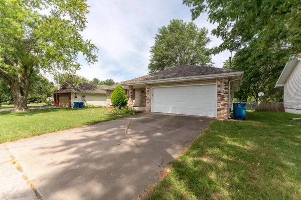 Springfield, MO 65807,3211 W Riverside ST