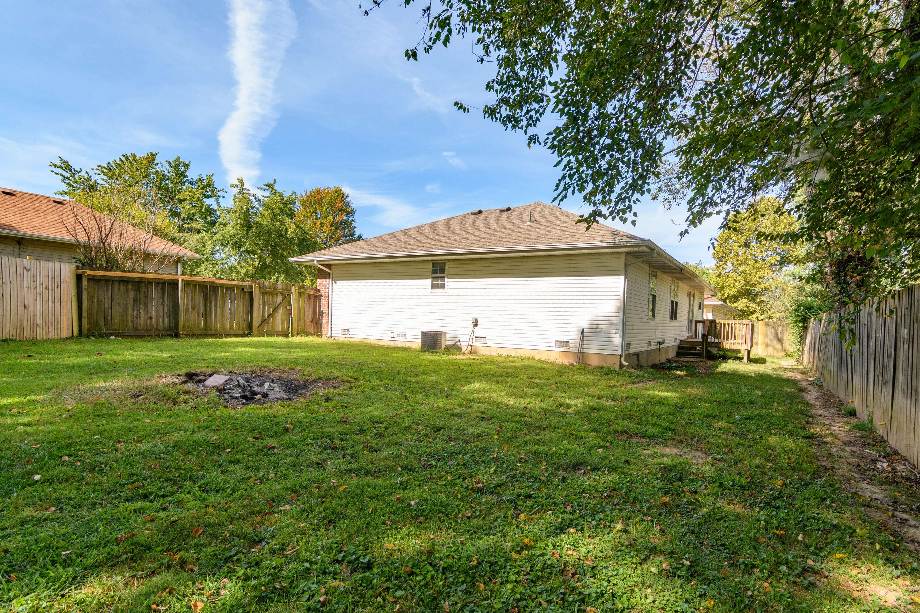 Sparta, MO 65753,322 Crocodile AVE