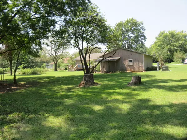 Marshfield, MO 65706,626 S Buffalo ST