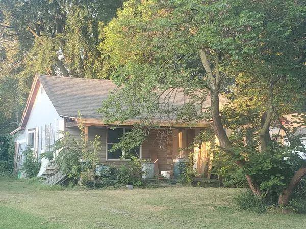 323 E Thurman AVE, Mt Vernon, MO 65712