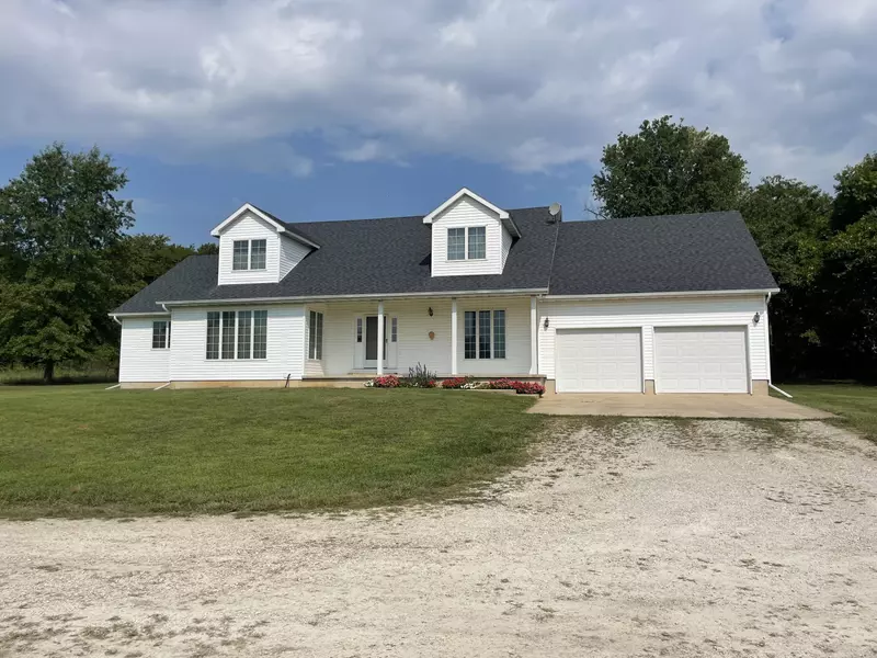 25 Carmel, Buffalo, MO 65622