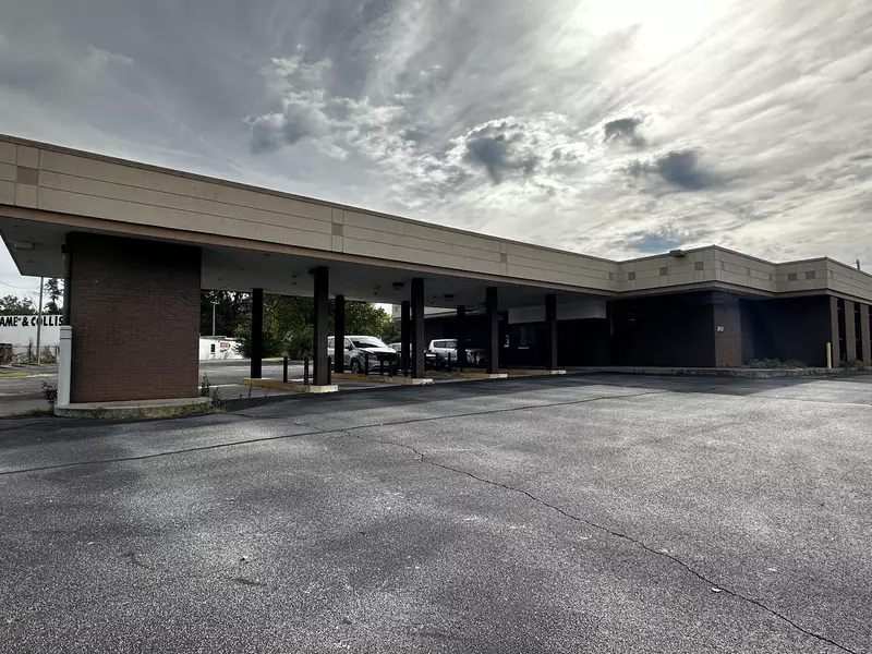 2633 W College RD, Springfield, MO 65802