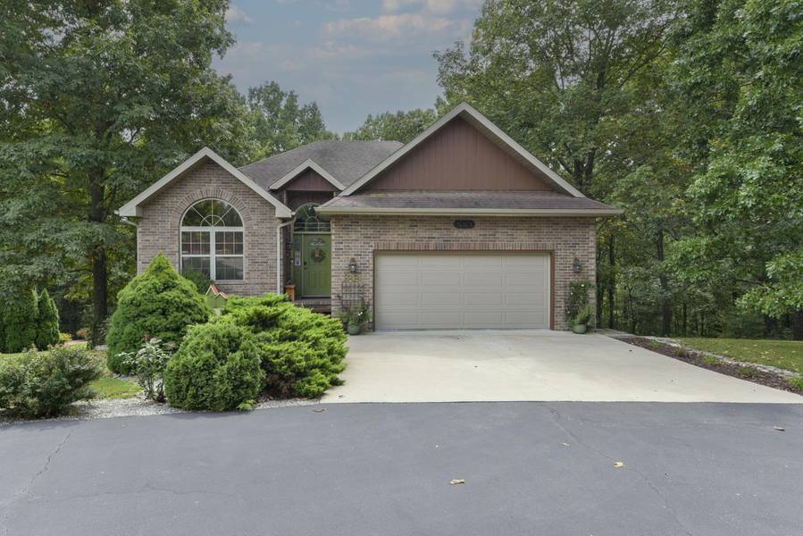 344 Panorama DR, Cape Fair, MO 65624