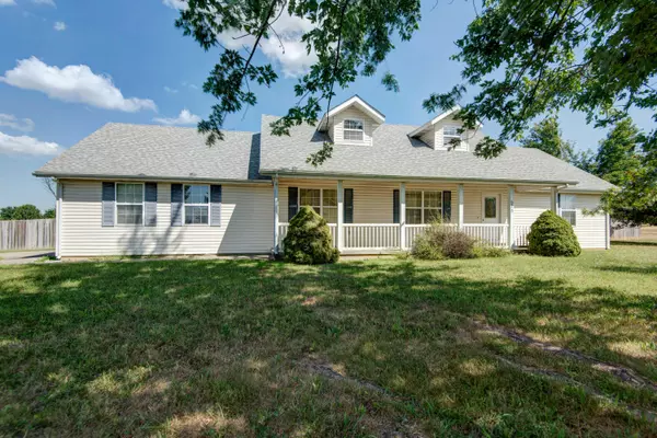 Brighton, MO 65617,5428 S 163rd RD