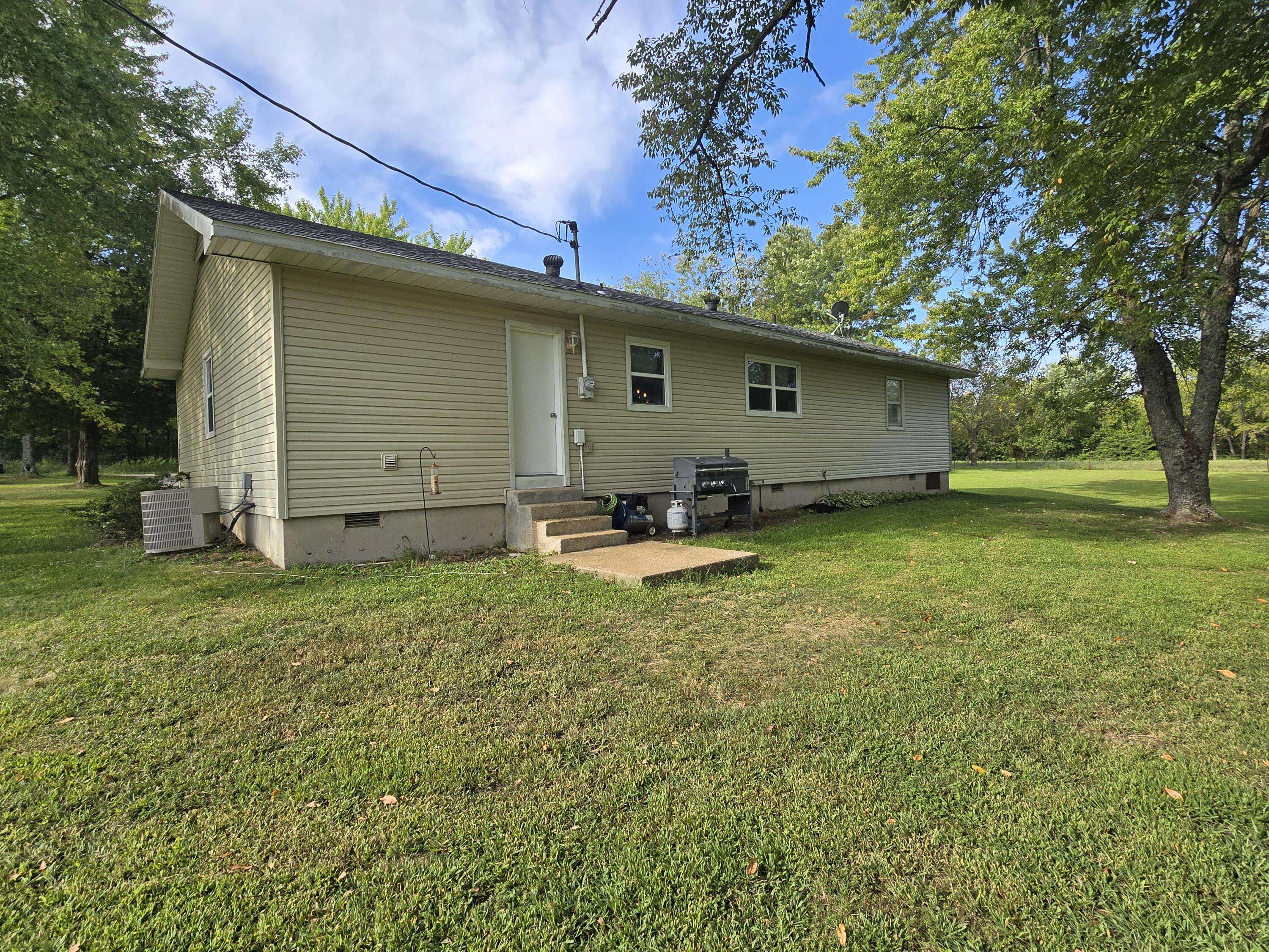 Lebanon, MO 65536,16429 Foxtail RD