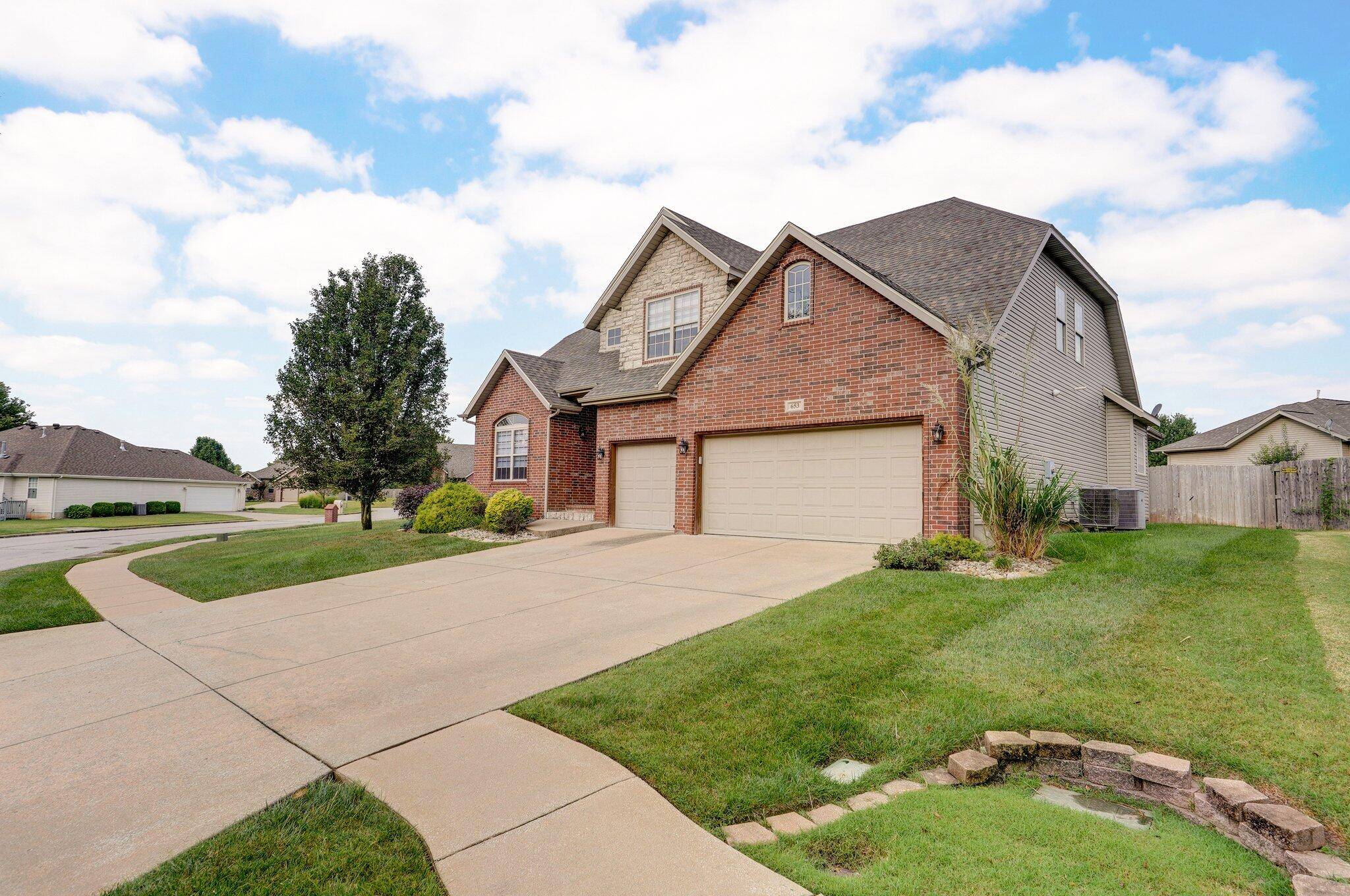 Nixa, MO 65714,653 Greer AVE
