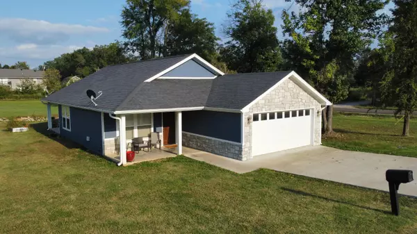 Poplar Bluff, MO 63901,226 Crooked Pine Lane